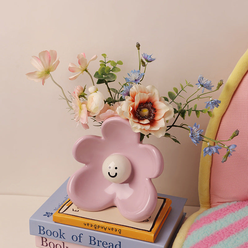 Artistic Floral Smiling Face Vase - Modern Ceramic Decor with Gloss Finish(lemon-yellow)